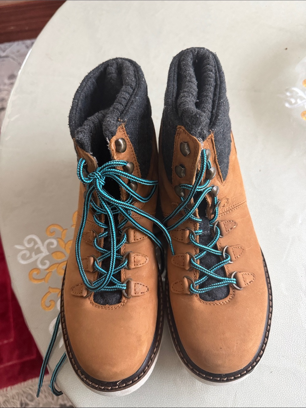 Aldo Tan Brown Hiking-Style Boots with Teal Laces
